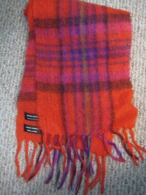 RED PLAID JOHN HANLY MOHAIR/WOOL SCARF MADE IN IRELAND 10" X 68" w/FRINGE